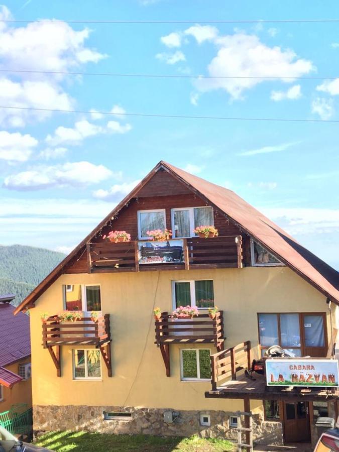 Cabana La Razvan Petroşani Exteriér fotografie