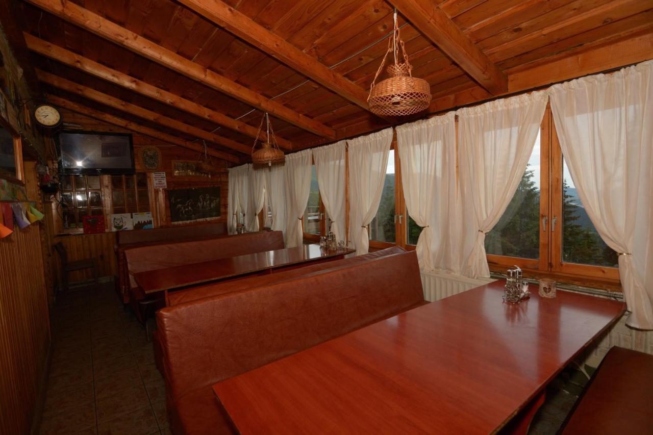 Cabana La Razvan Petroşani Exteriér fotografie
